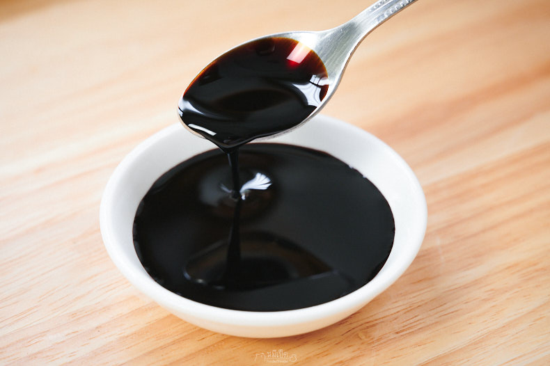 What is Molasses, and what are their health benefits?