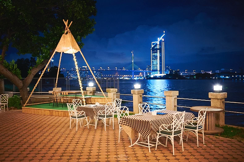 Grilled and Chill at the Montien Riverside Hotel Bangkok