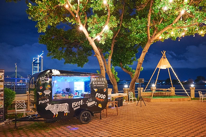 Grilled and Chill at the Montien Riverside Hotel Bangkok
